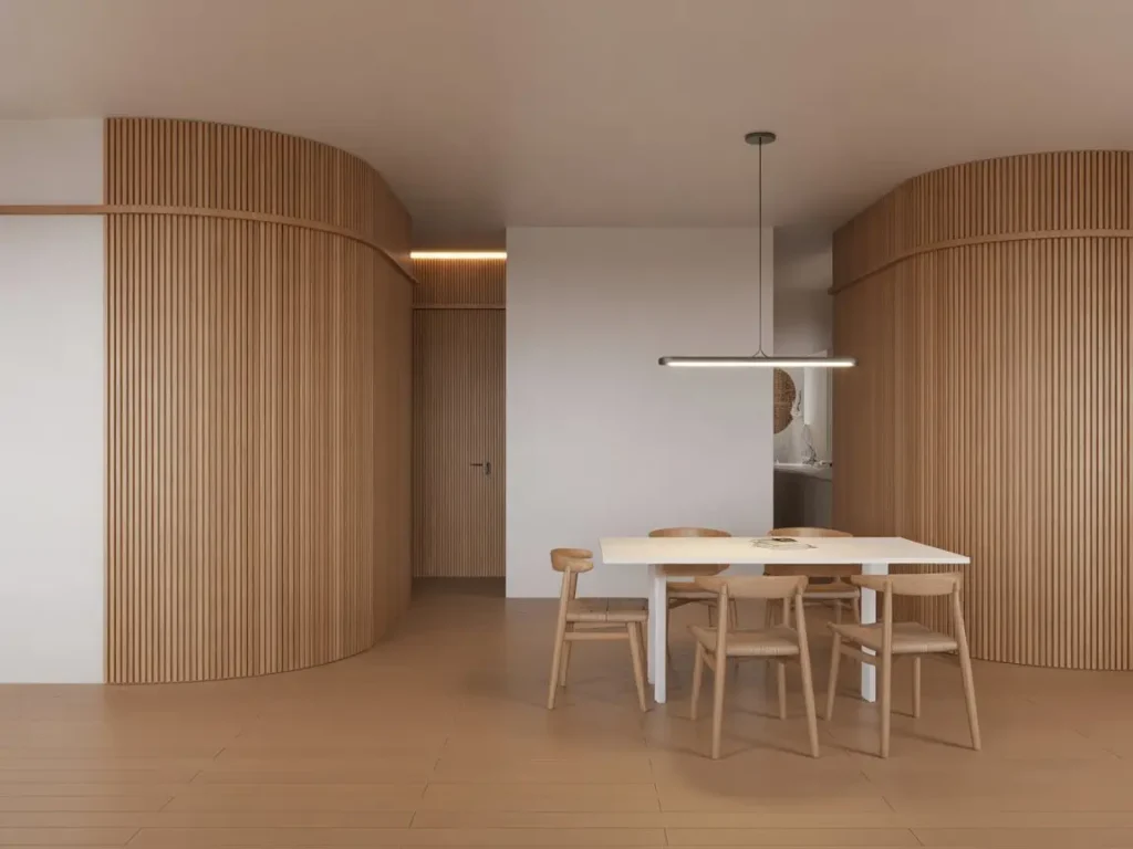 tabiques curvos decorativos de madera en interior moderno con mesa y sillas de comedor